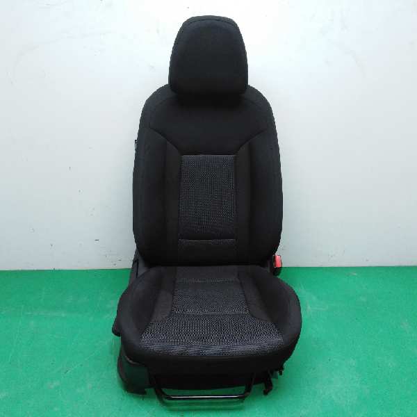 ASIENTO DELANTERO DERECHO