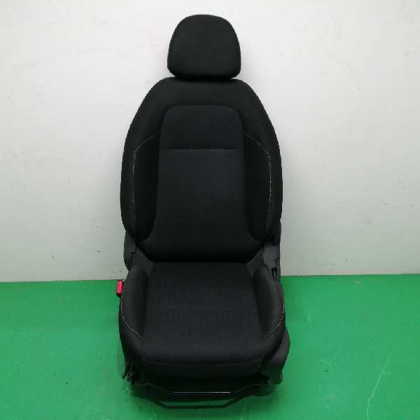 ASIENTO DELANTERO IZQUIERDO