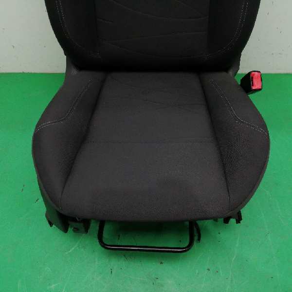 ASIENTO DELANTERO DERECHO