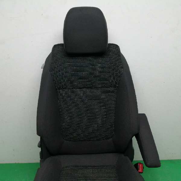 ASIENTO DELANTERO DERECHO