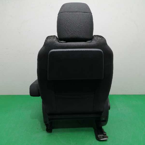 ASIENTO DELANTERO DERECHO