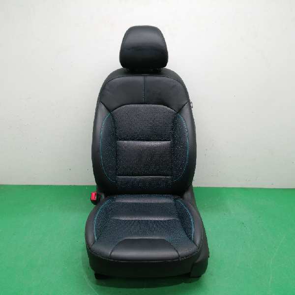 ASIENTO DELANTERO IZQUIERDO