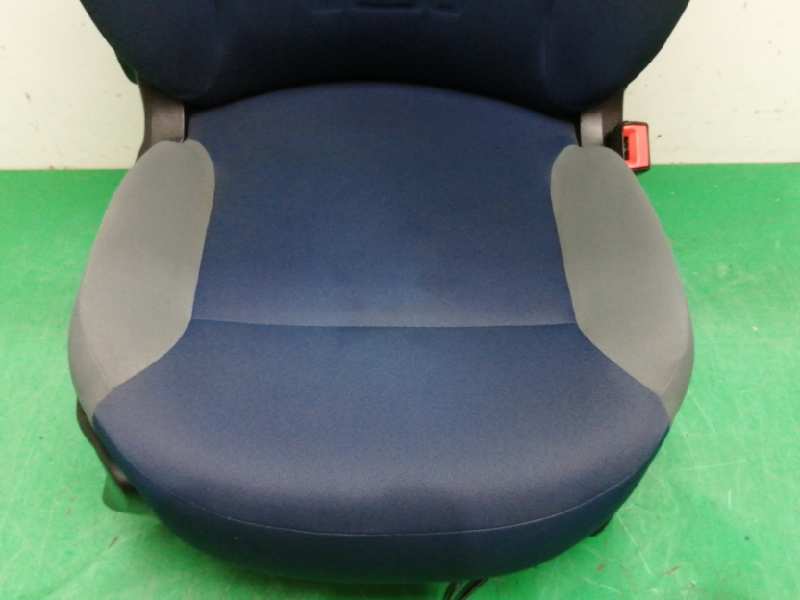 ASIENTO DELANTERO DERECHO