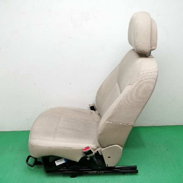 ASIENTO DELANTERO DERECHO