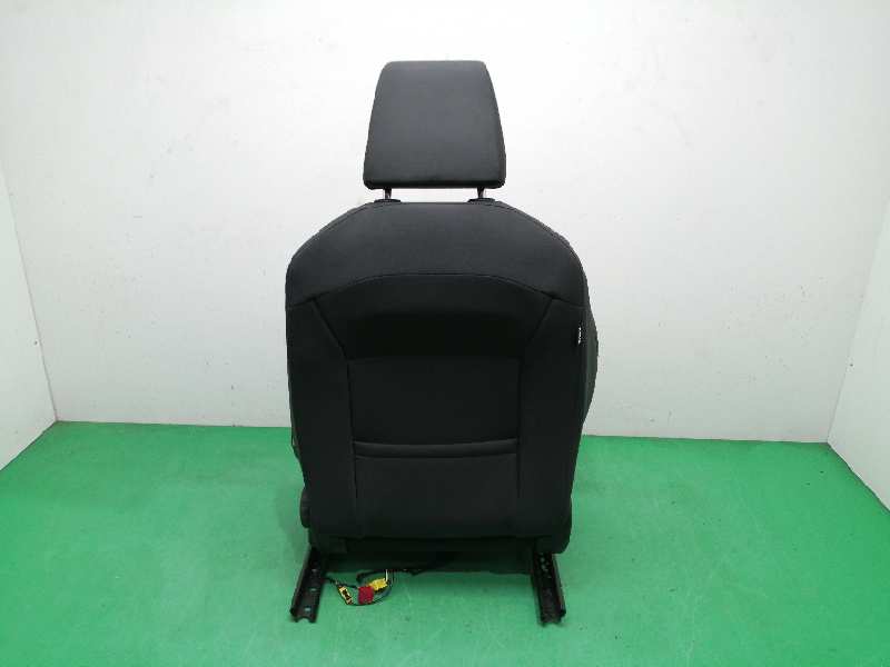 ASIENTO DELANTERO IZQUIERDO