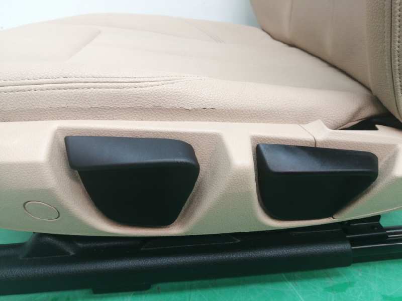 ASIENTO DELANTERO IZQUIERDO