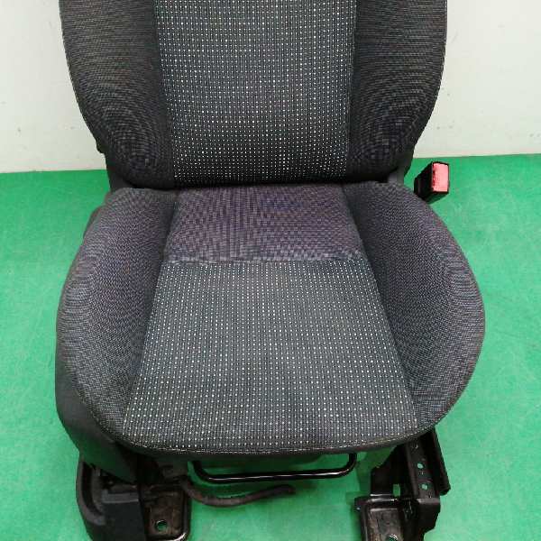 ASIENTO DELANTERO DERECHO