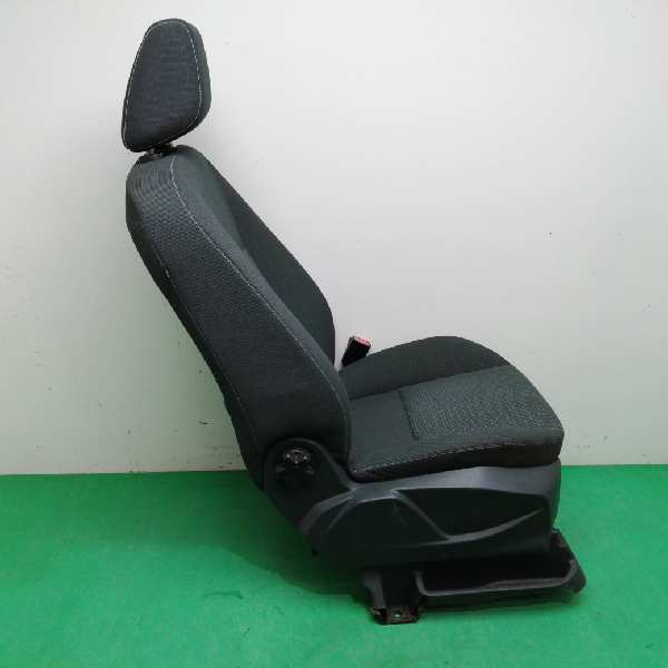 ASIENTO DELANTERO DERECHO