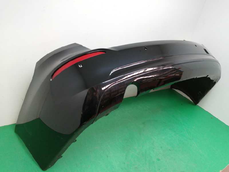 PARAGOLPES TRASERO