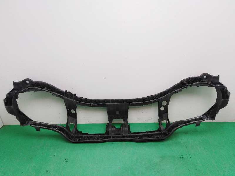 PANEL FRONTAL