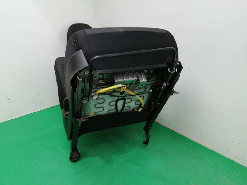 ASIENTO DELANTERO DERECHO