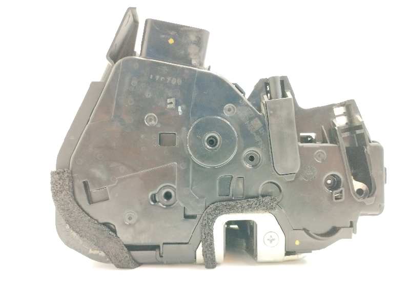 CERRADURA PUERTA DELANTERA IZQUIERDA 