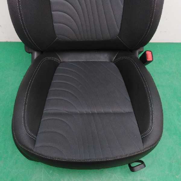 ASIENTO DELANTERO DERECHO