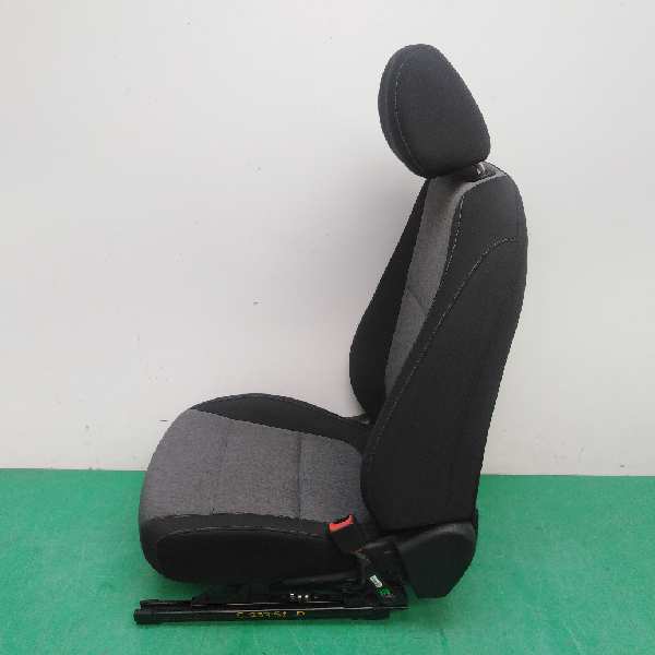 ASIENTO DELANTERO DERECHO