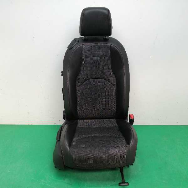 ASIENTO DELANTERO DERECHO