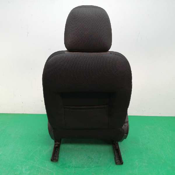 ASIENTO DELANTERO DERECHO