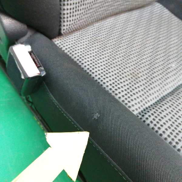 ASIENTO DELANTERO IZQUIERDO