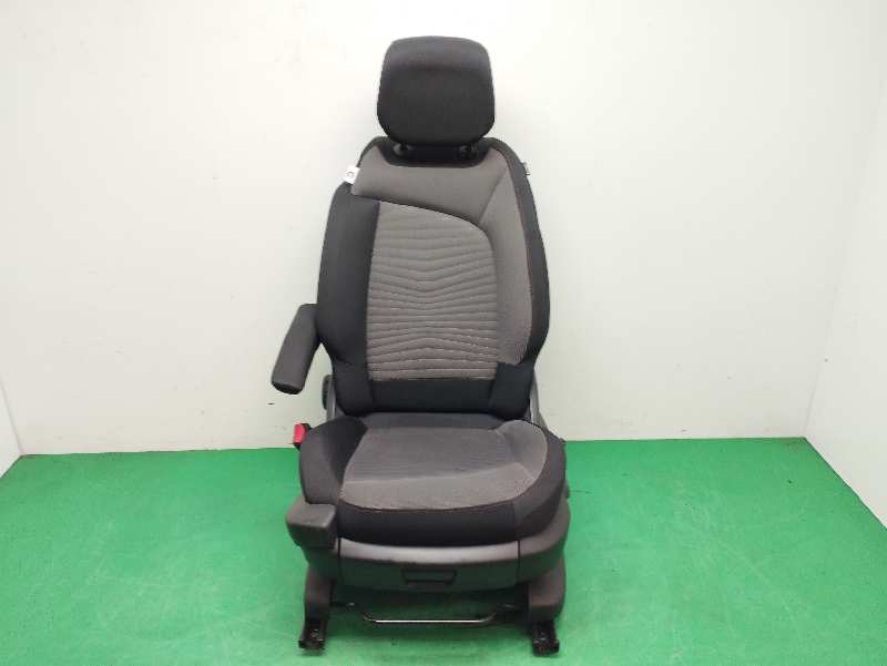 ASIENTO DELANTERO IZQUIERDO