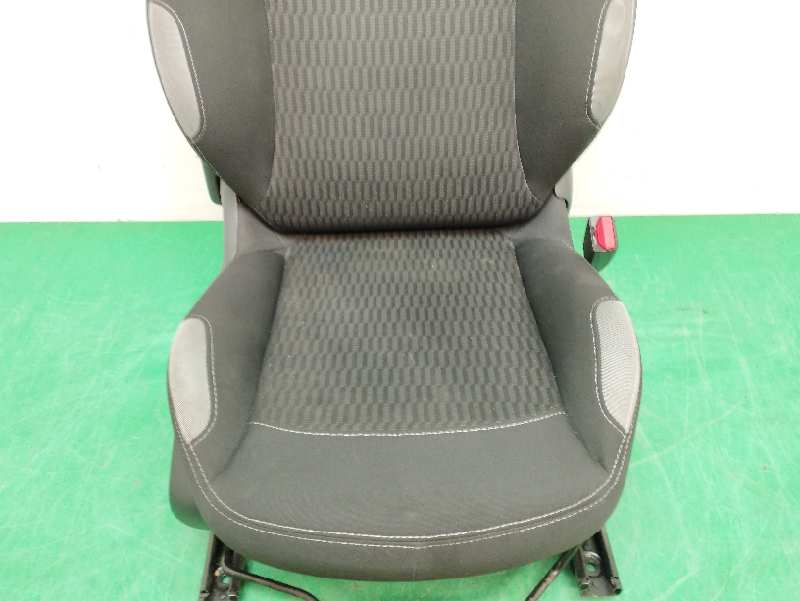 ASIENTO DELANTERO DERECHO