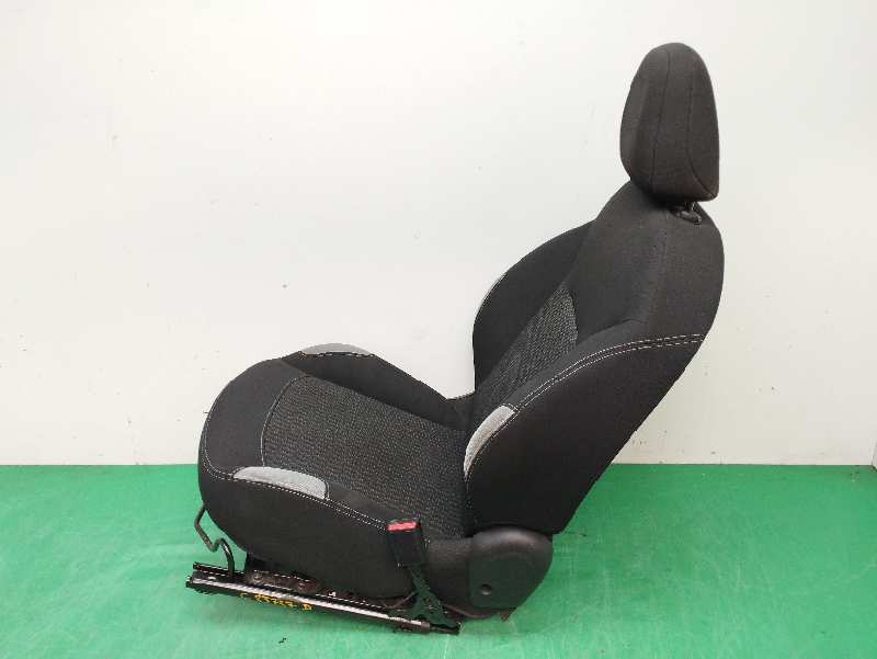 ASIENTO DELANTERO DERECHO