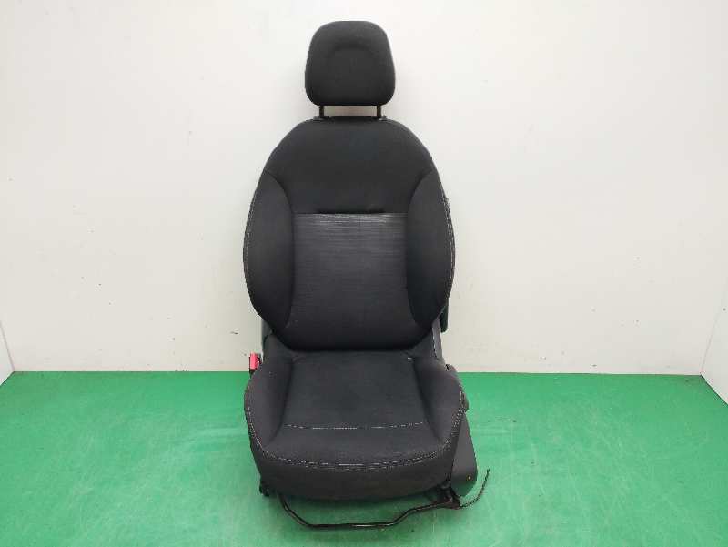 ASIENTO DELANTERO IZQUIERDO