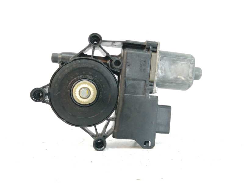 MOTOR ELEVALUNAS DELANTERO IZQUIERDO