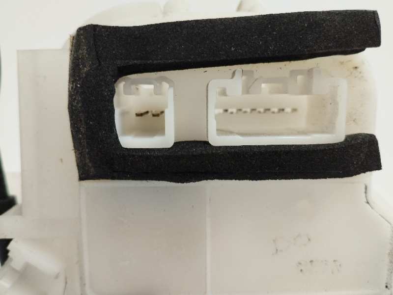 CERRADURA PUERTA DELANTERA IZQUIERDA 