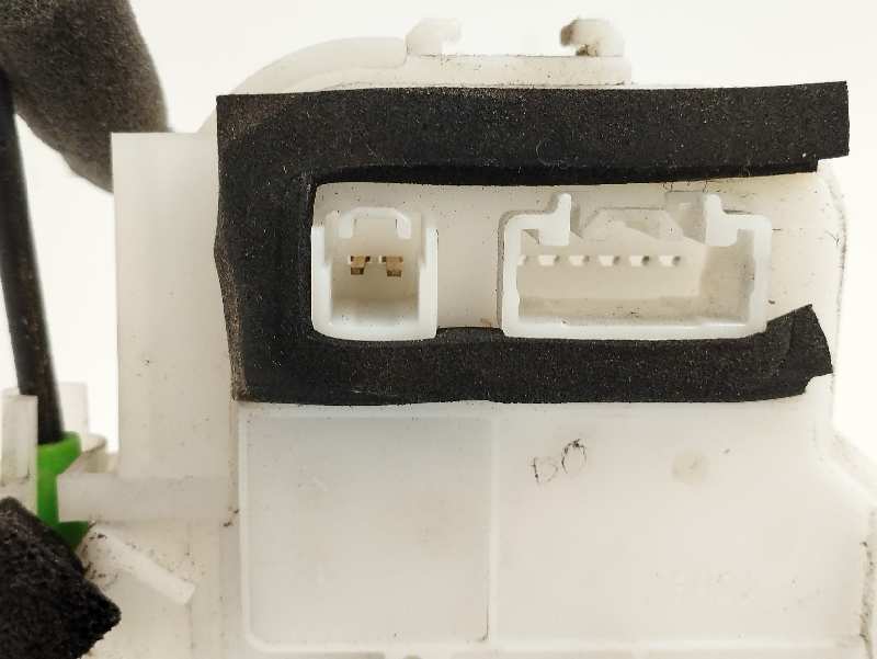 CERRADURA PUERTA TRASERA IZQUIERDA 