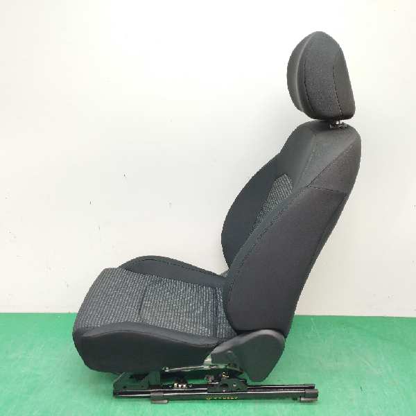 ASIENTO DELANTERO DERECHO