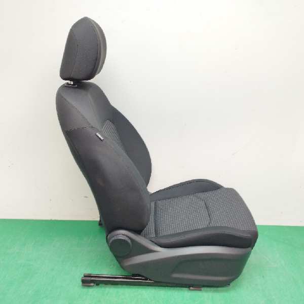 ASIENTO DELANTERO DERECHO