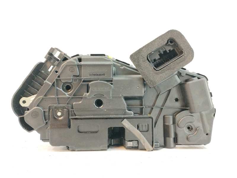 CERRADURA PUERTA TRASERA DERECHA 