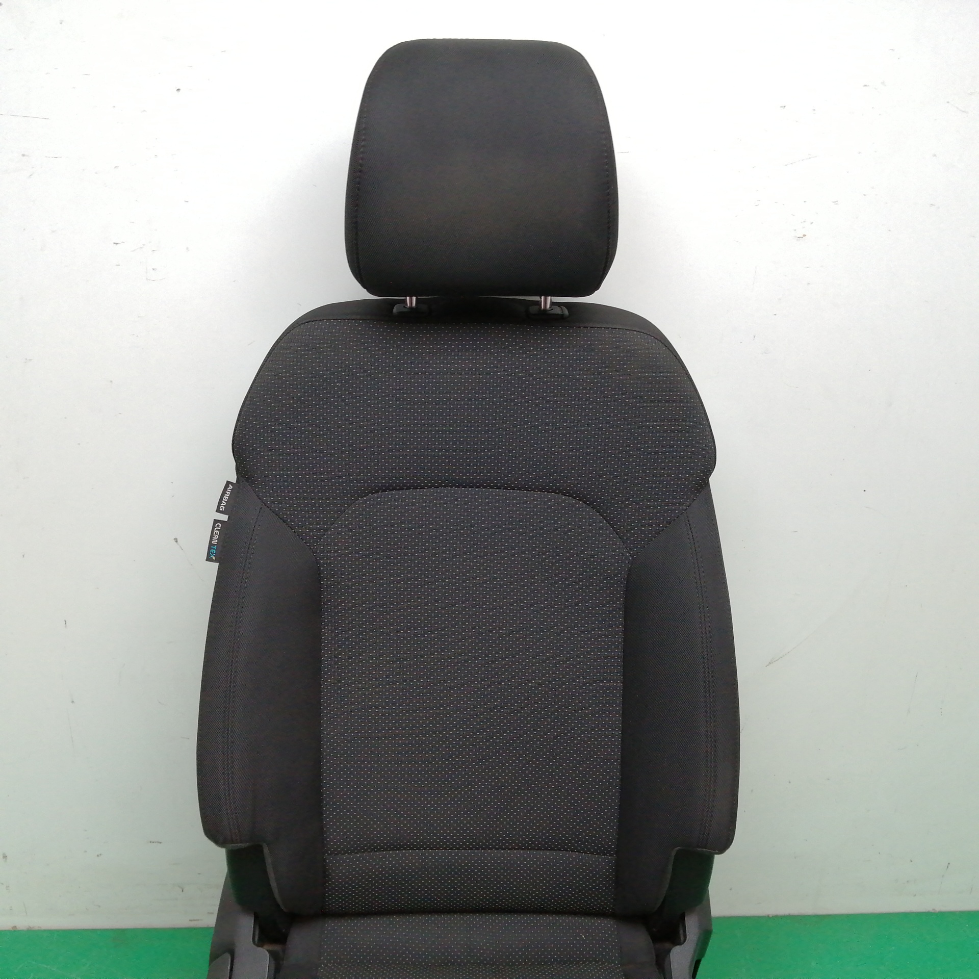 ASIENTO DELANTERO DERECHO