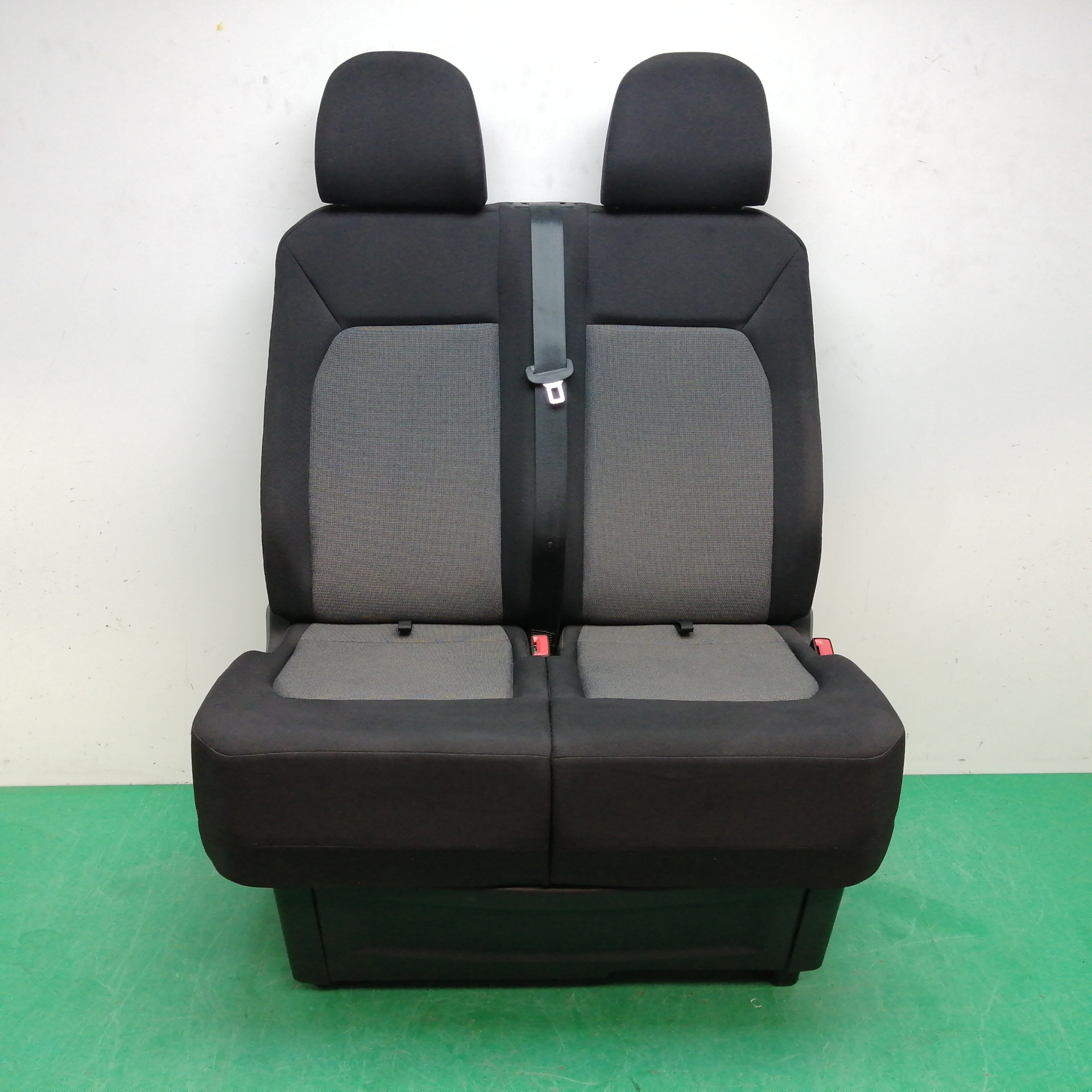 ASIENTO DELANTERO DERECHO