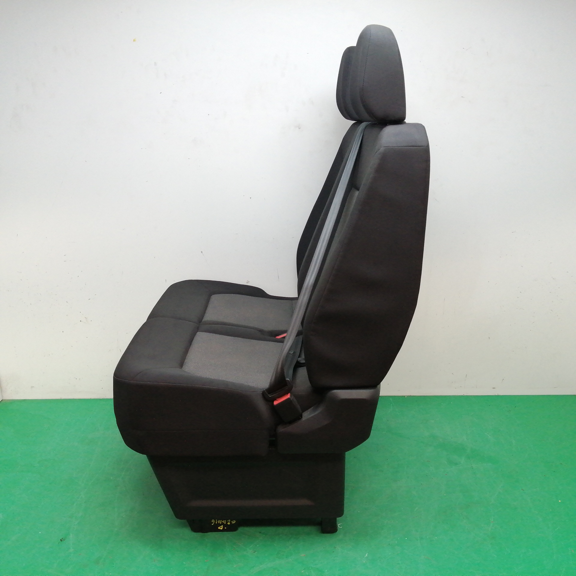 ASIENTO DELANTERO DERECHO