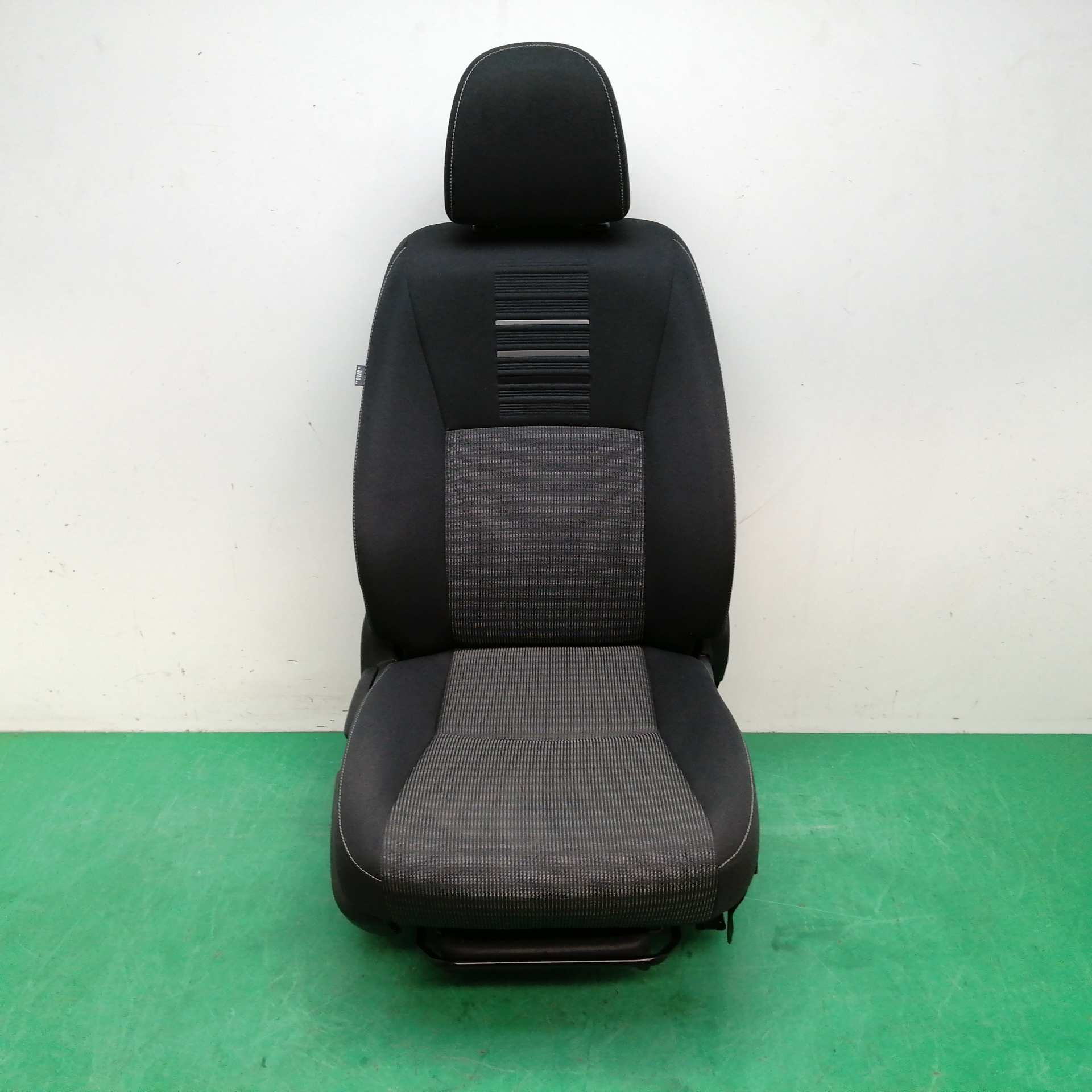 ASIENTO DELANTERO DERECHO