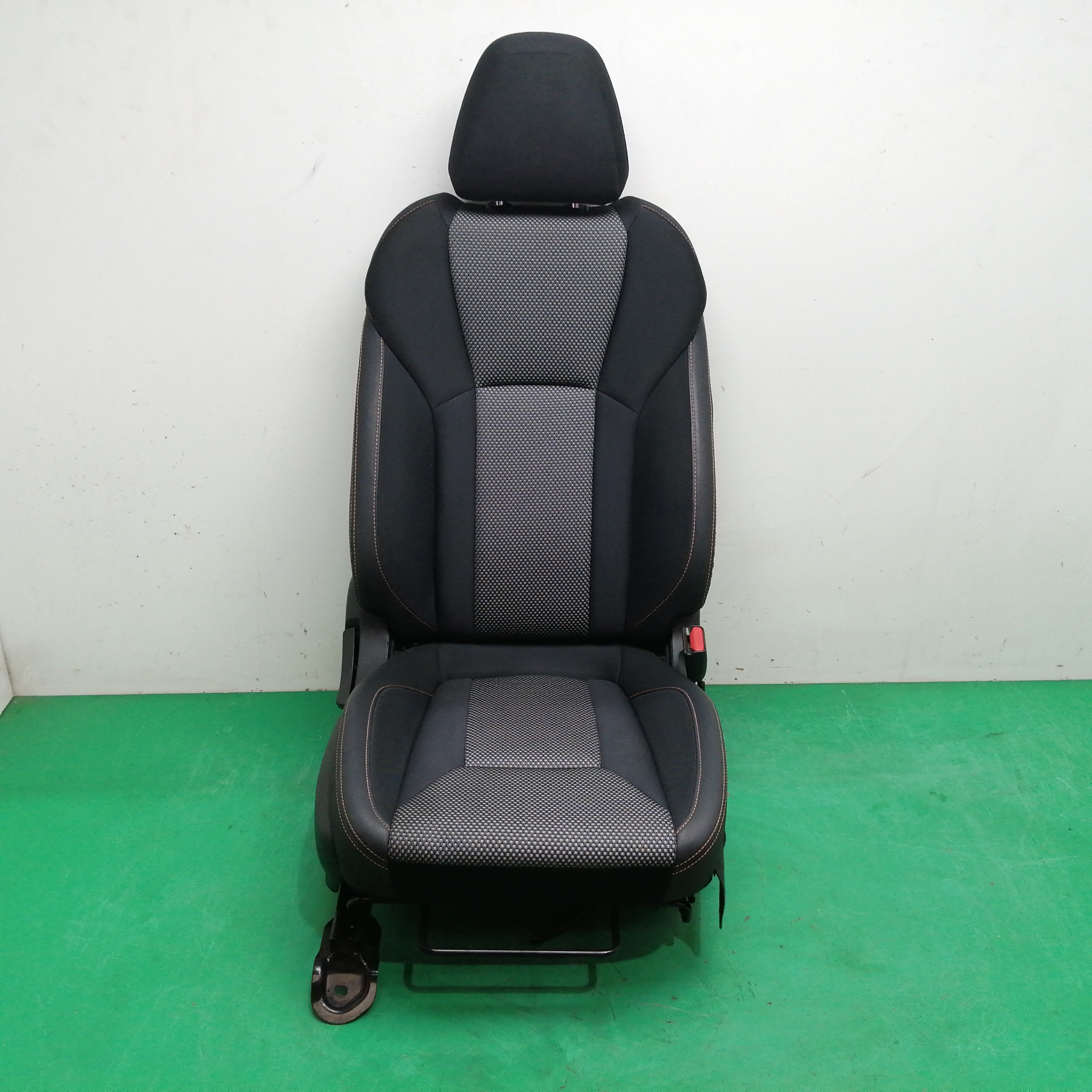 ASIENTO DELANTERO DERECHO