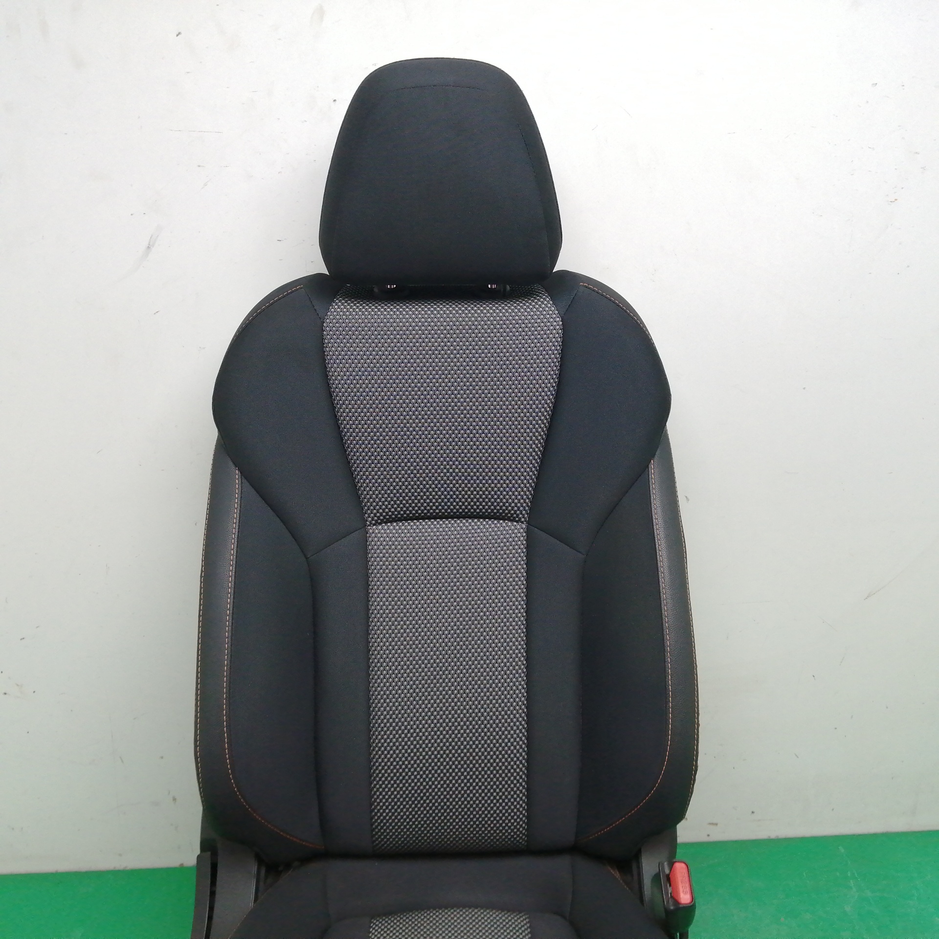 ASIENTO DELANTERO DERECHO