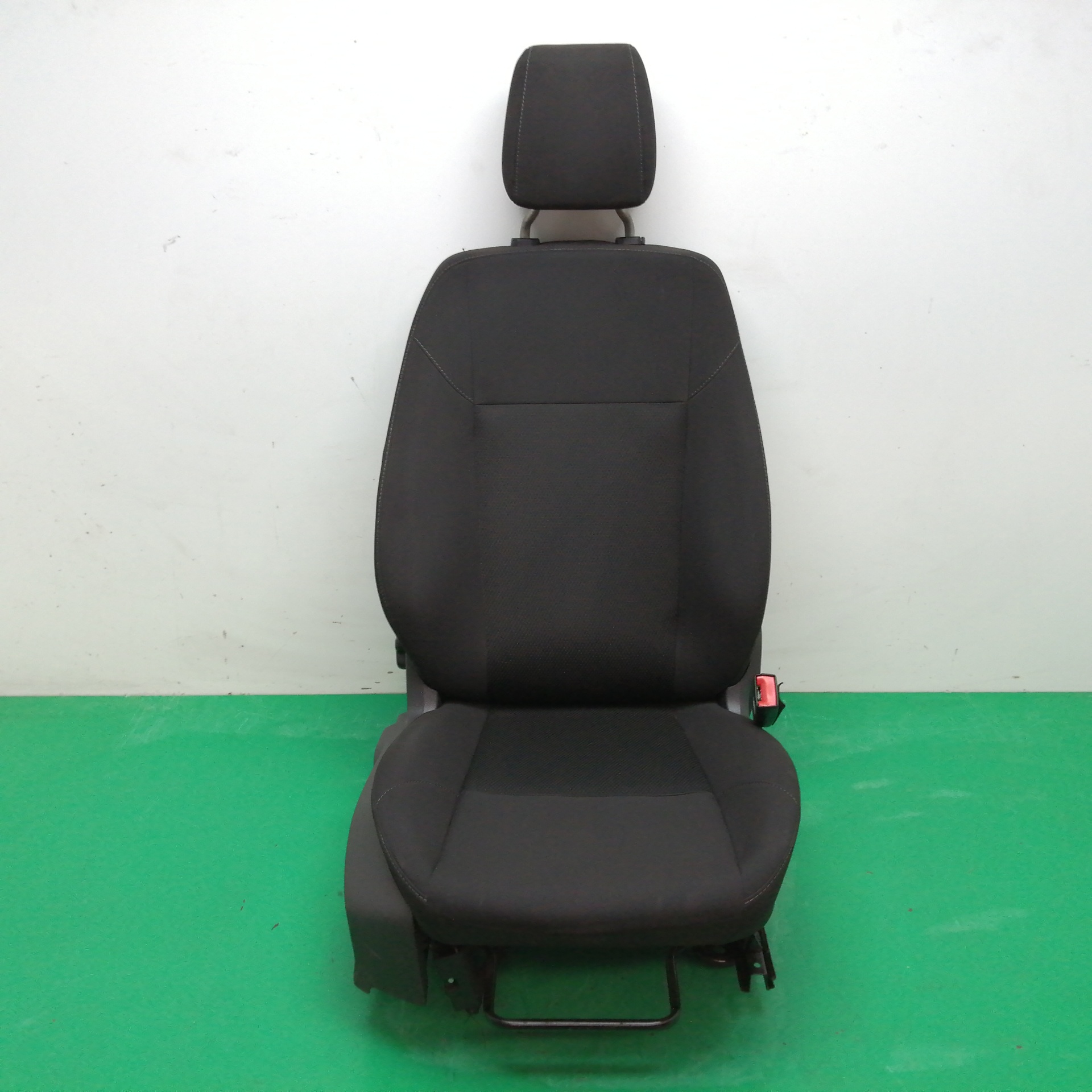 ASIENTO DELANTERO DERECHO