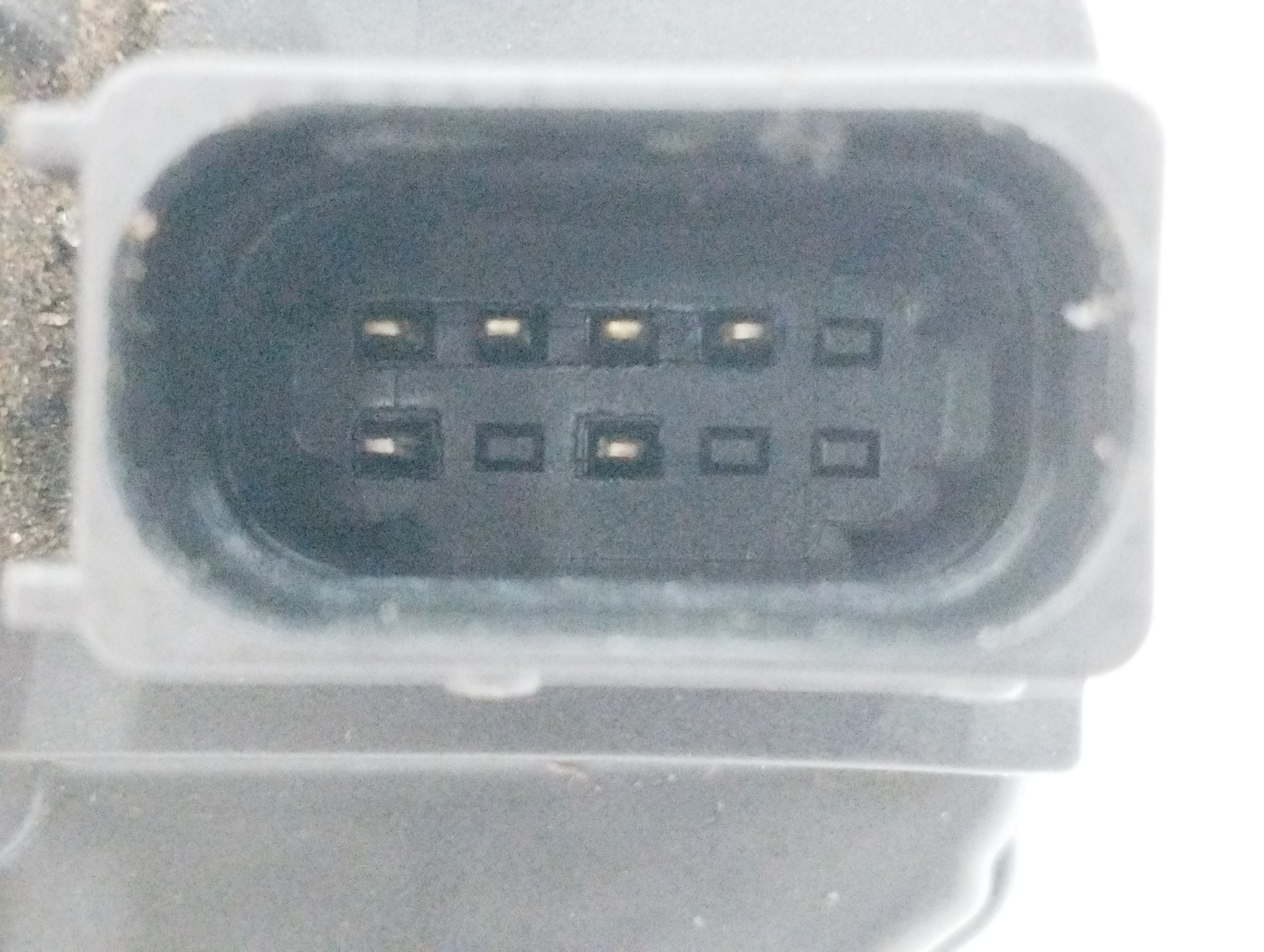 CERRADURA PUERTA TRASERA IZQUIERDA 