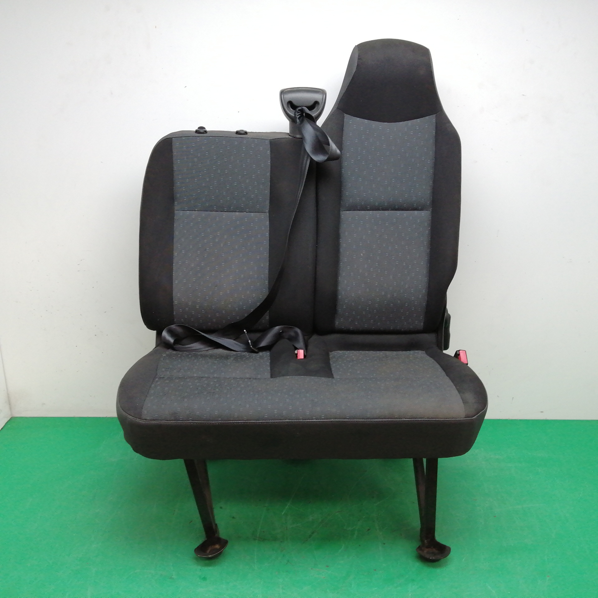 ASIENTO DELANTERO DERECHO