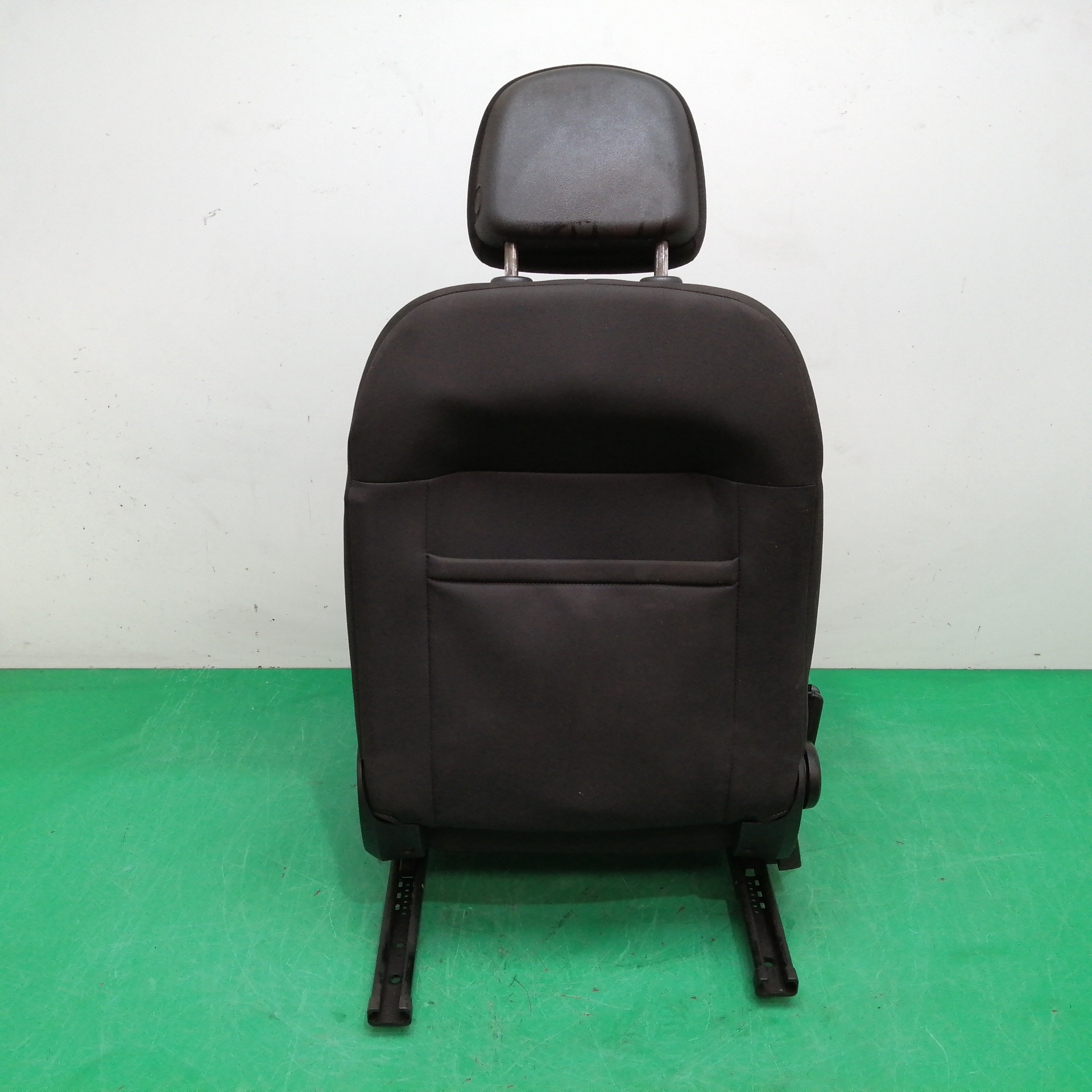 ASIENTO DELANTERO DERECHO