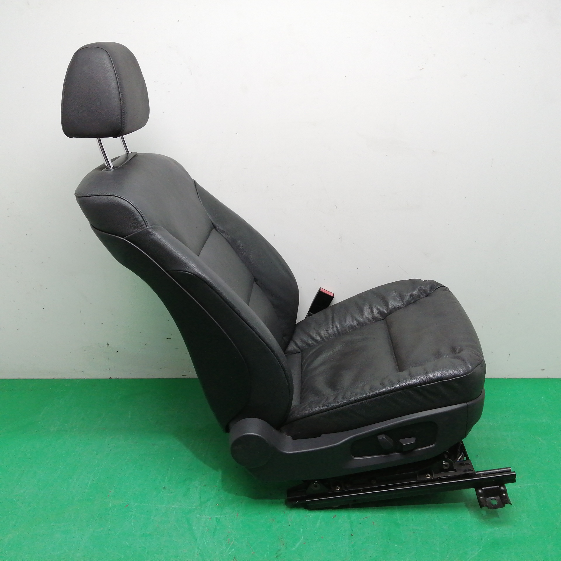 ASIENTO DELANTERO DERECHO