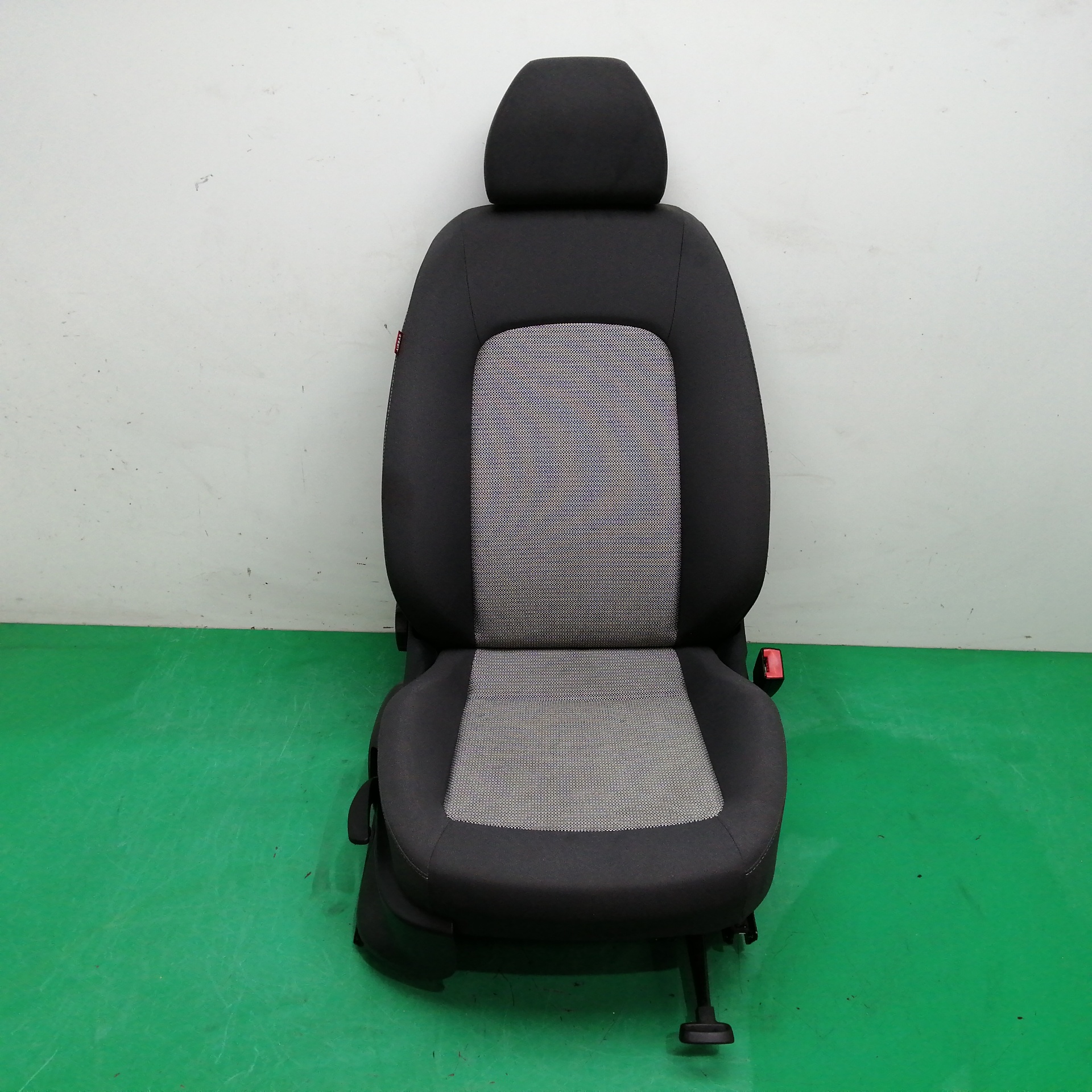 ASIENTO DELANTERO DERECHO