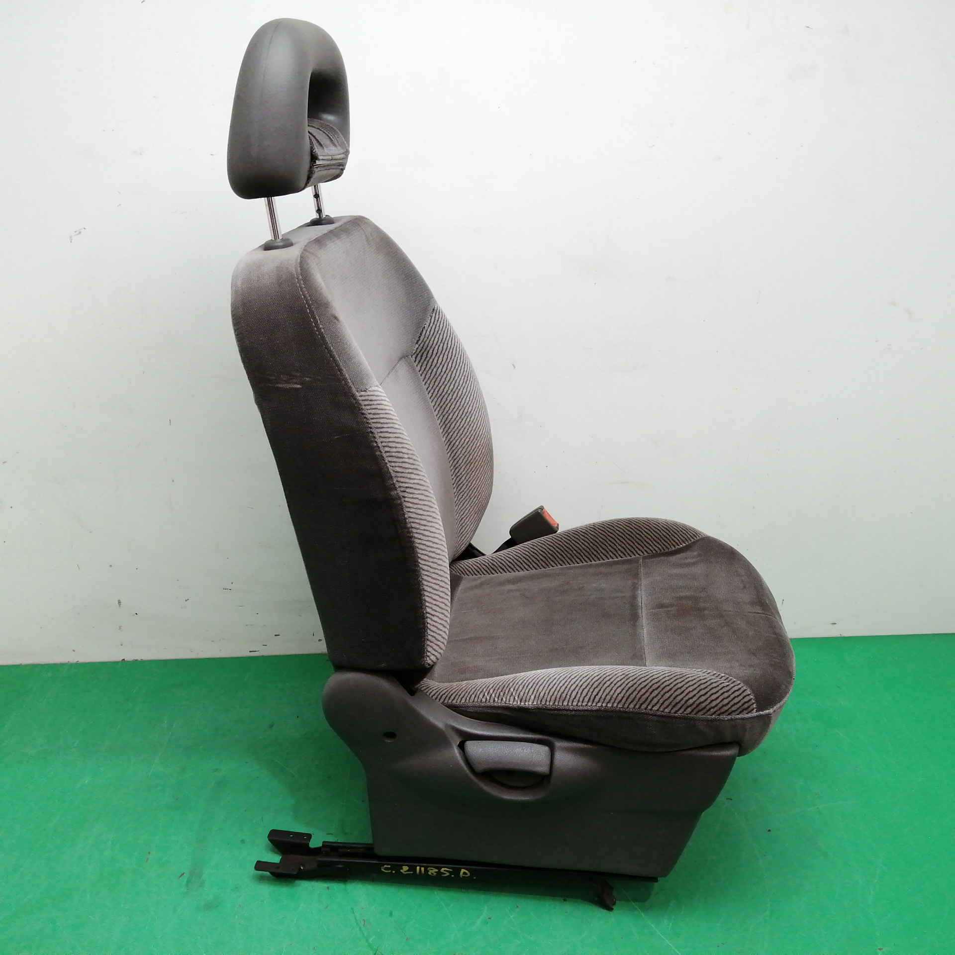 ASIENTO DELANTERO DERECHO