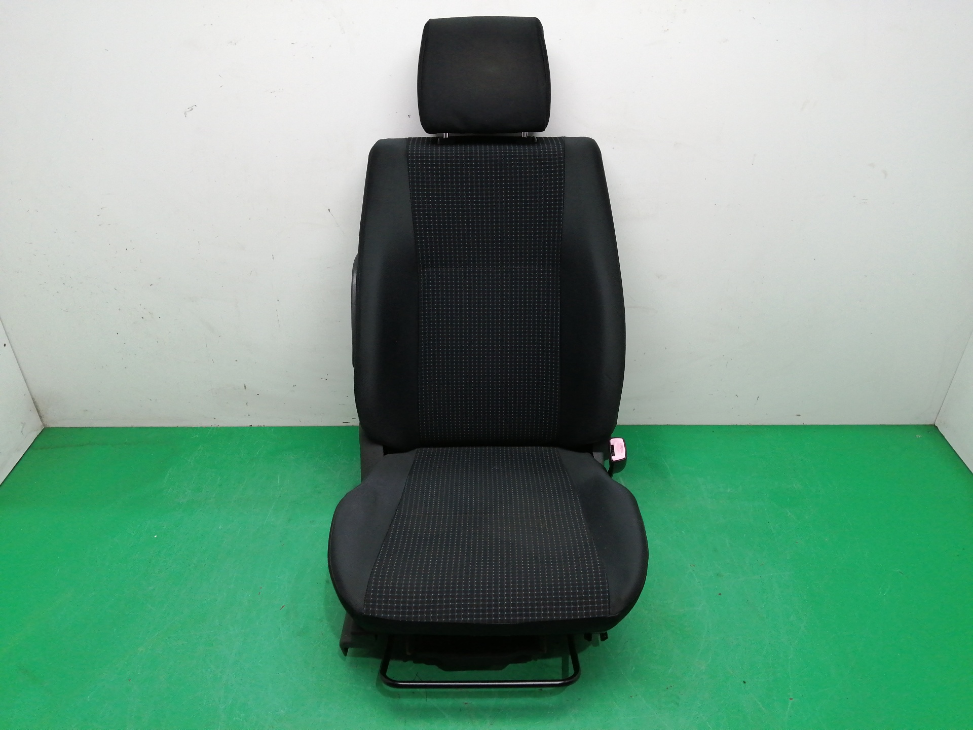 ASIENTO DELANTERO DERECHO