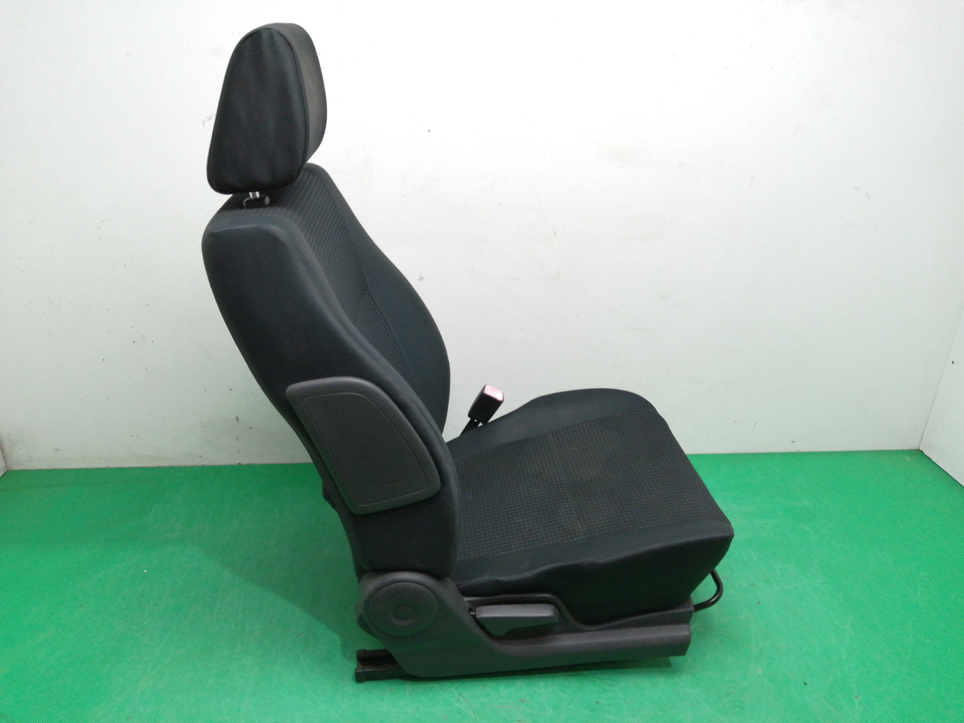 ASIENTO DELANTERO DERECHO