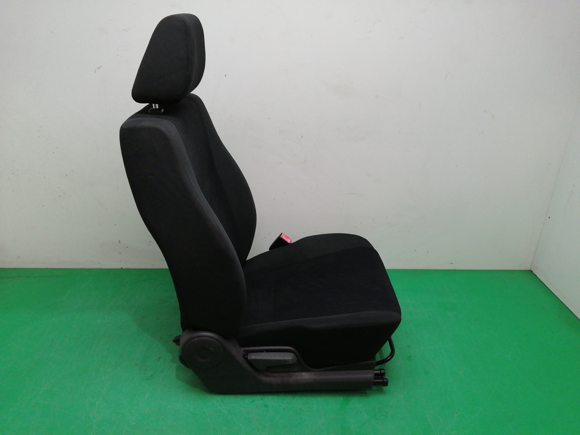 ASIENTO DELANTERO DERECHO