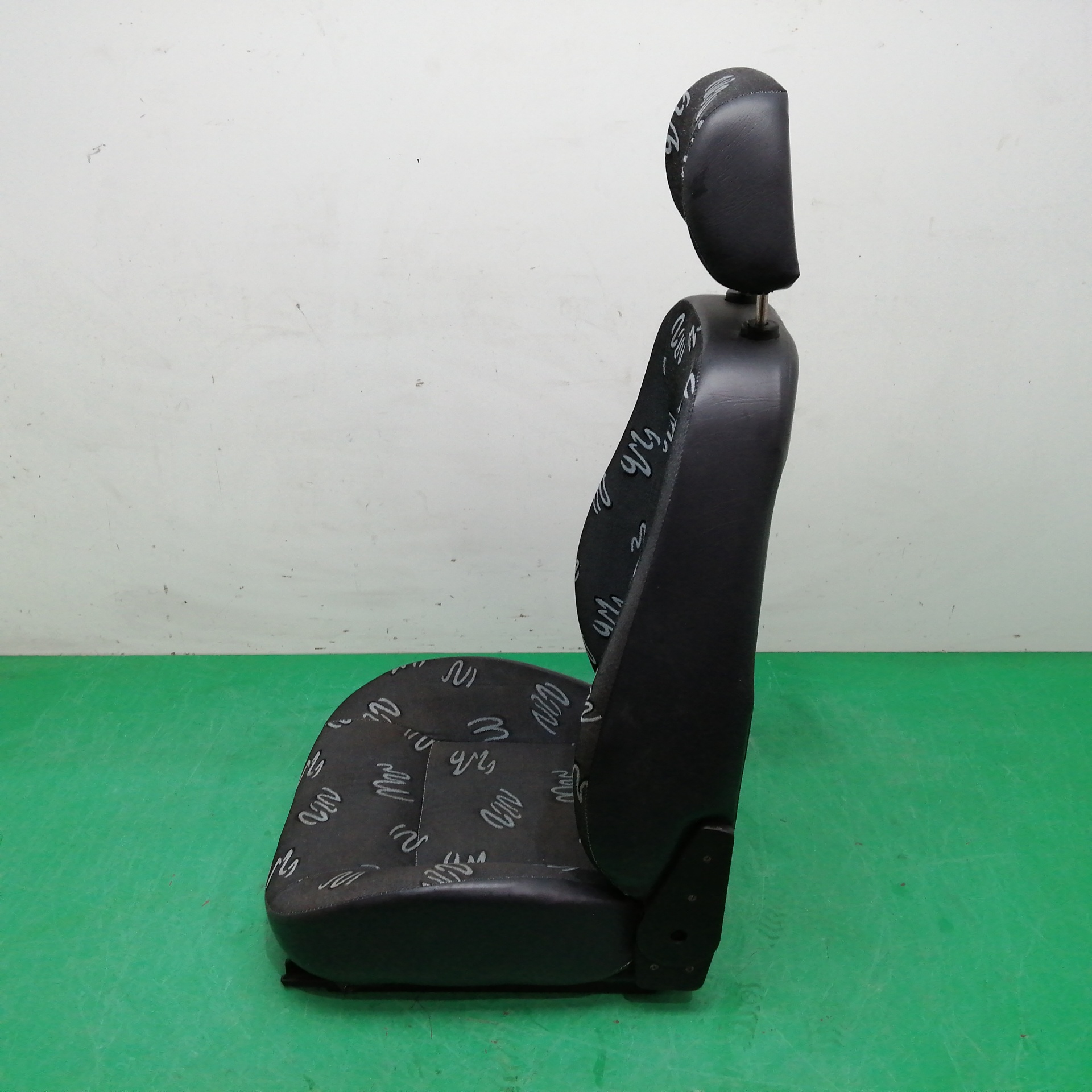 ASIENTO DELANTERO DERECHO