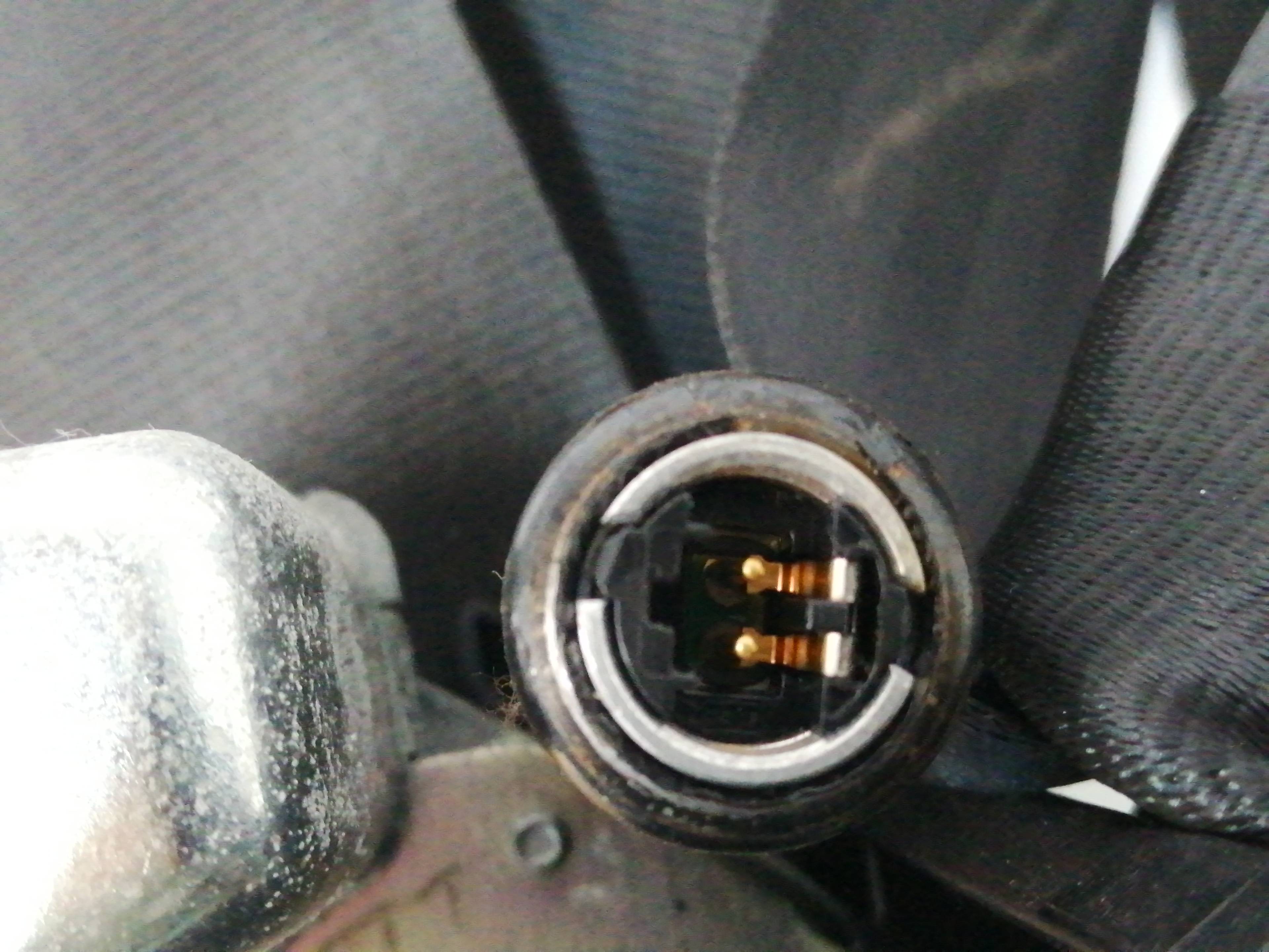 CINTURON SEGURIDAD DELANTERO DERECHO