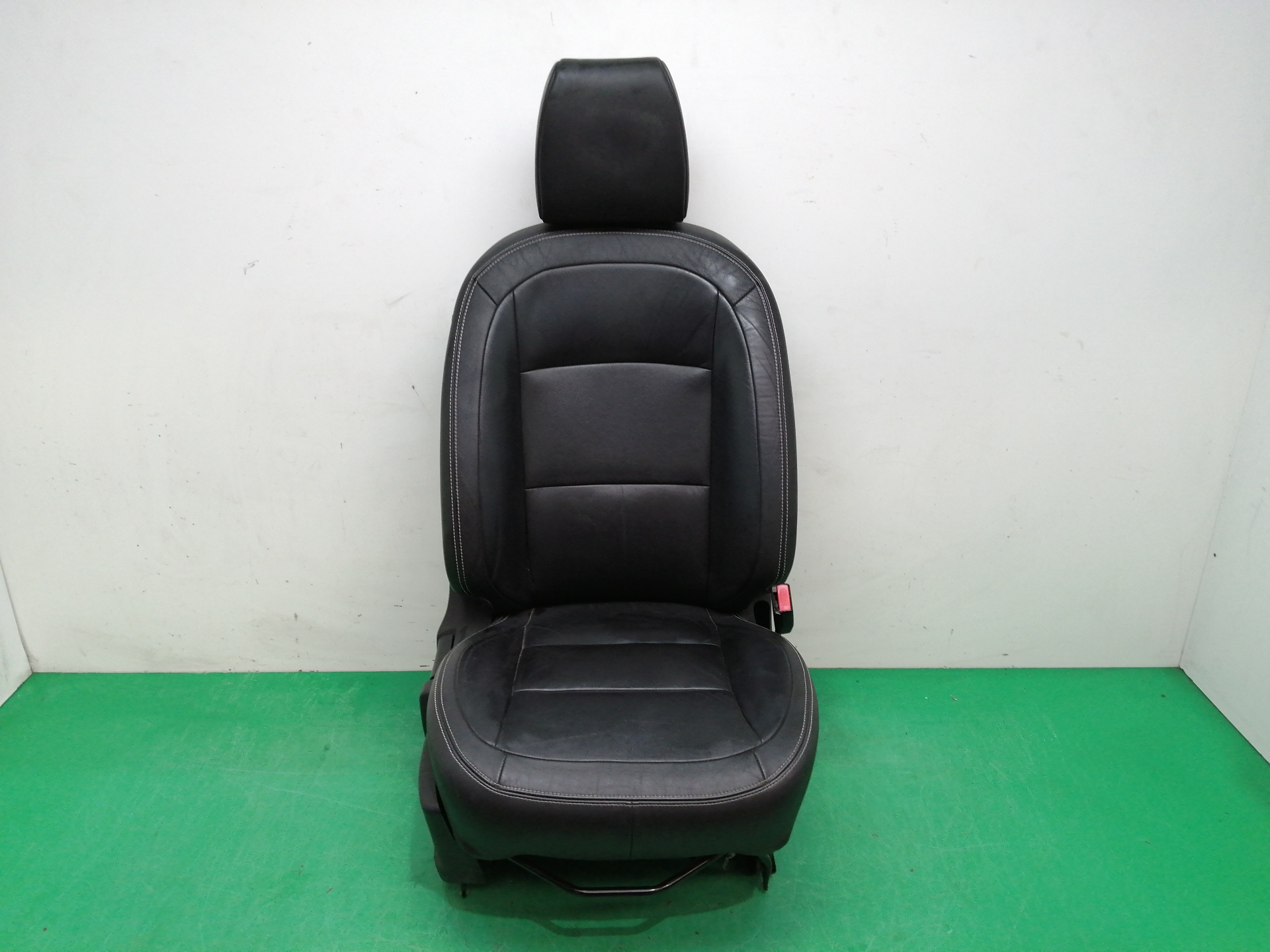 ASIENTO DELANTERO DERECHO